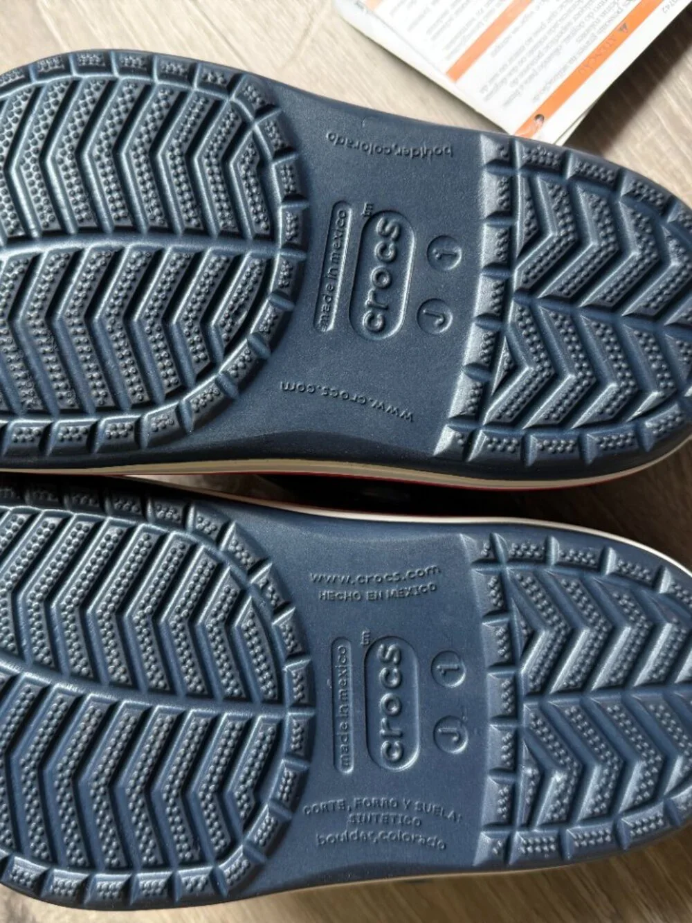 NWT Crocs Classic Clogs Navy Blue J1